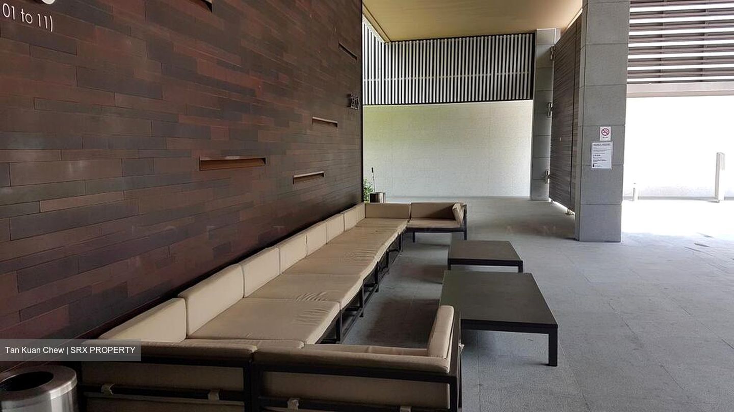 Commonwealth Towers (D3), Condominium #518125681